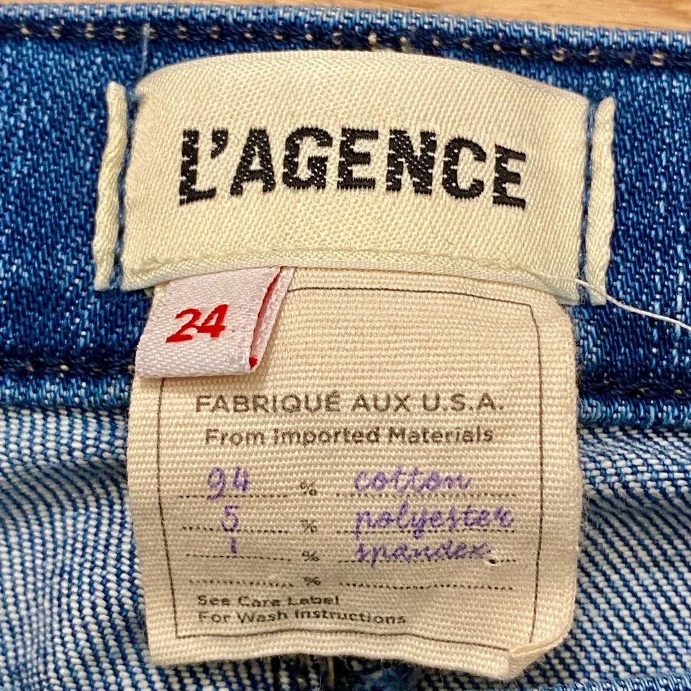 L'AGENCE Sada Cropped Slim Straight Jeans in Toledo Blue 24 French Girl Off Duty